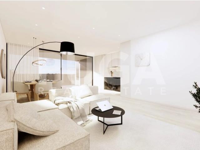 Apartamento T3 em Fânzeres | Varandas Amplas e Proximidade a