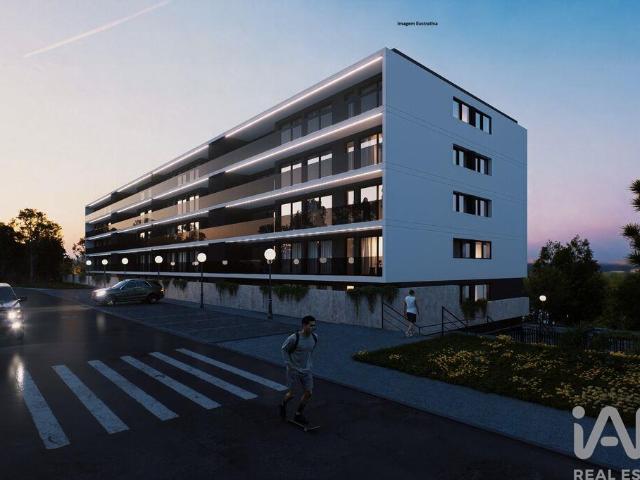 Apartamento T3 em Fânzeres e São Pedro da Cova de 107,00 m²