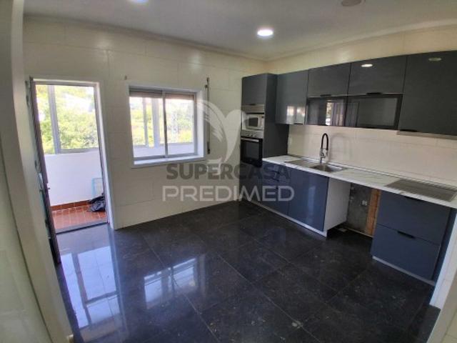 Apartamento T3 em Fânzeres e São Pedro da Cova