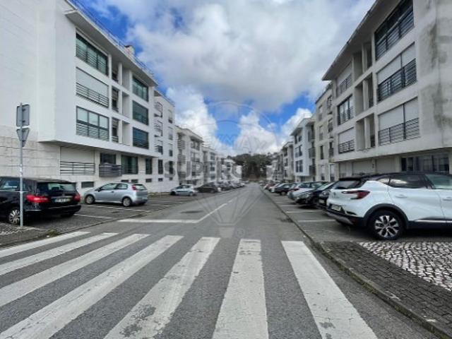 Apartamento T3 em Falagueira Venda Nova