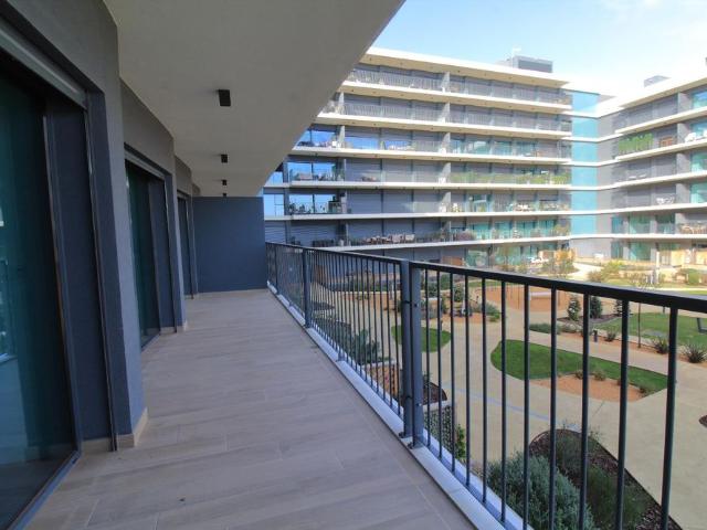 Apartamento T3 em Faro com Estacionamento