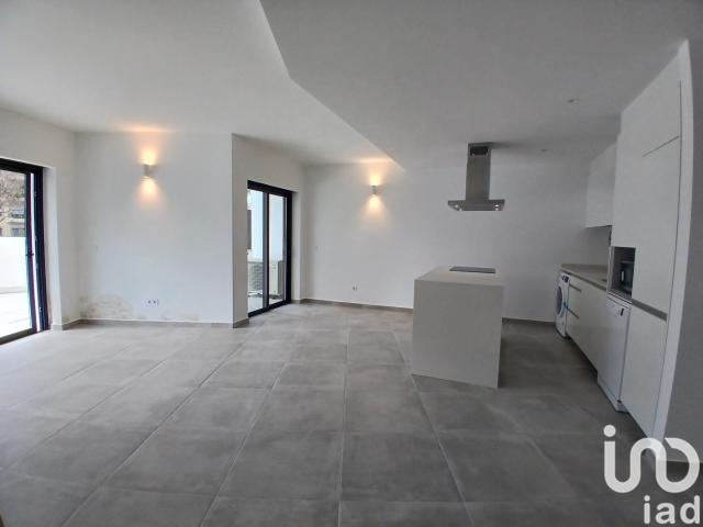 Apartamento T3 em Faro Sé e São Pedro
