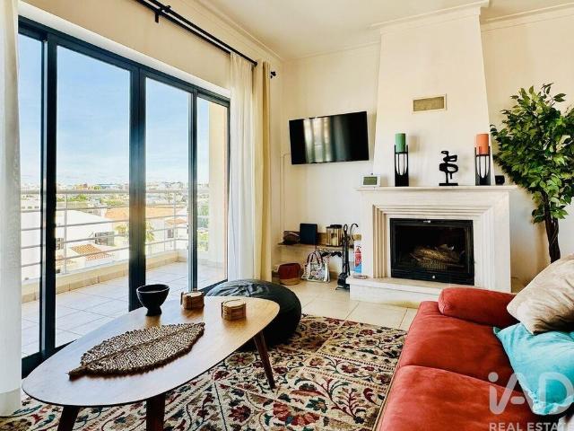 Apartamento T3 em Faro