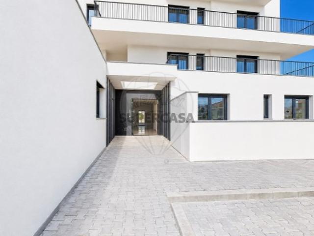 Apartamento T3 em Ferrel