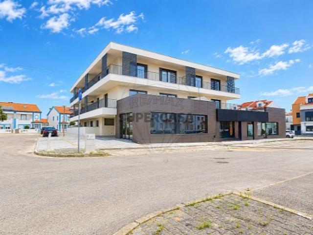 Apartamento T3 em Ferrel