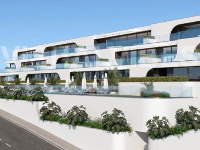 Apartamento T3 em Funchal Santa Luzia de 151,00 m²