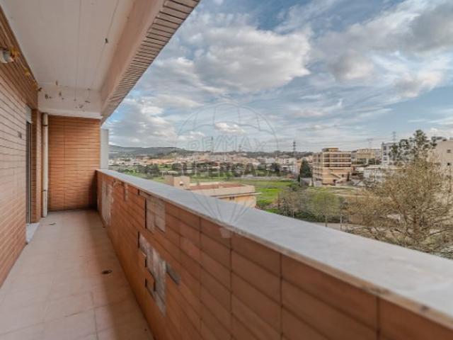 Apartamento T3 em Gandra