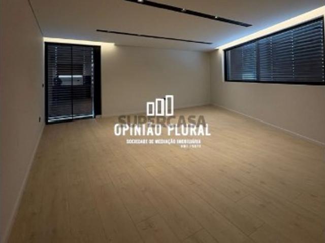Apartamento T3 em Gondomar São Cosme, Valbom e Jovim