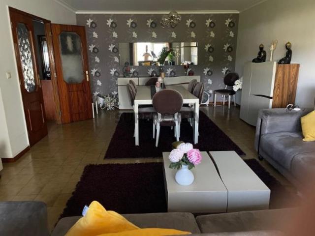 Apartamento T3 em Gondomar São Cosme, Valbom e Jovim