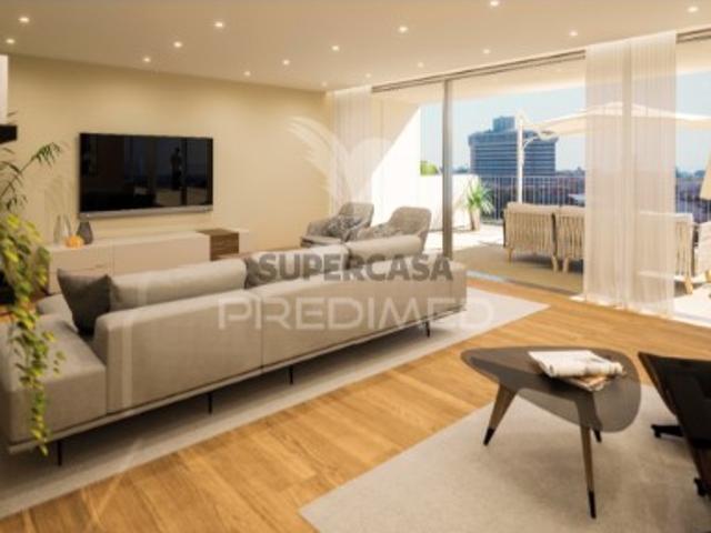 Apartamento T3 em Glória e Vera Cruz