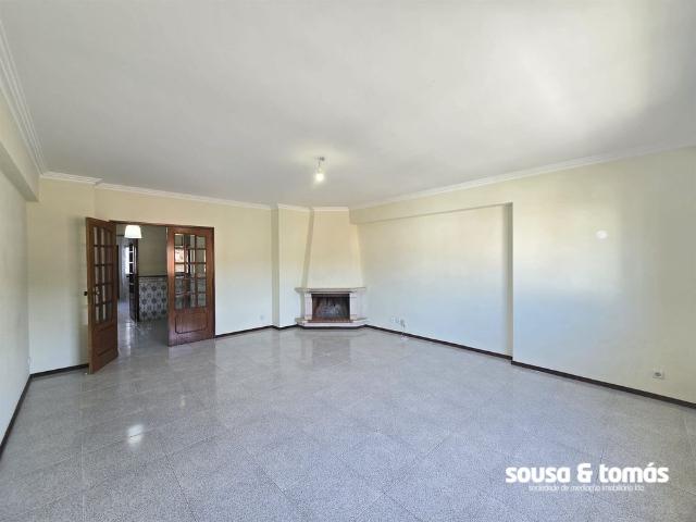 Apartamento T3 em Leiria