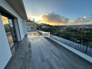 Apartamento T3 em Leiria, Pousos, Barreira e Cortes