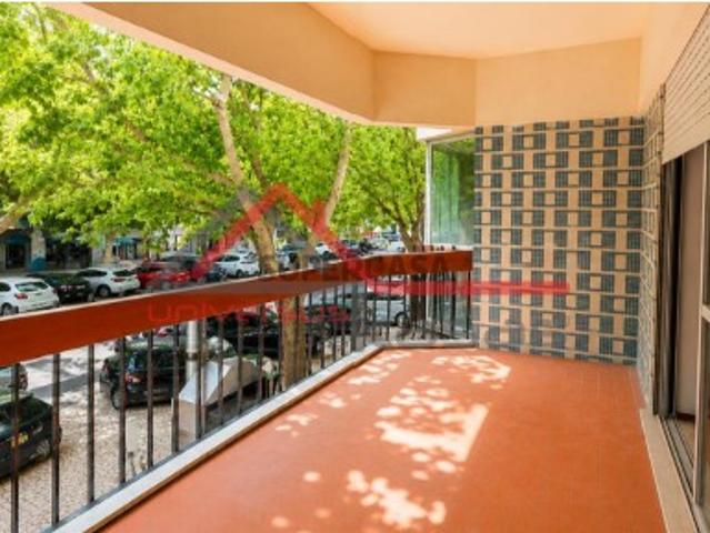 Apartamento T3 em Liceu Urbisado