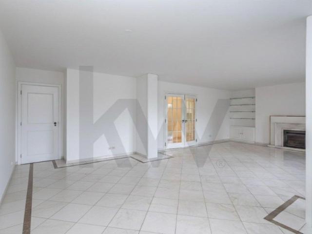 Apartamento T3 em Lisboa