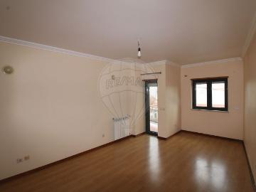 Apartamento T3 em Lisboa