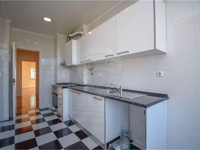 Apartamento T3 em Lisboa
