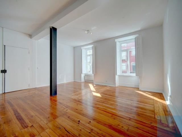 Apartamento T3 em Lisboa