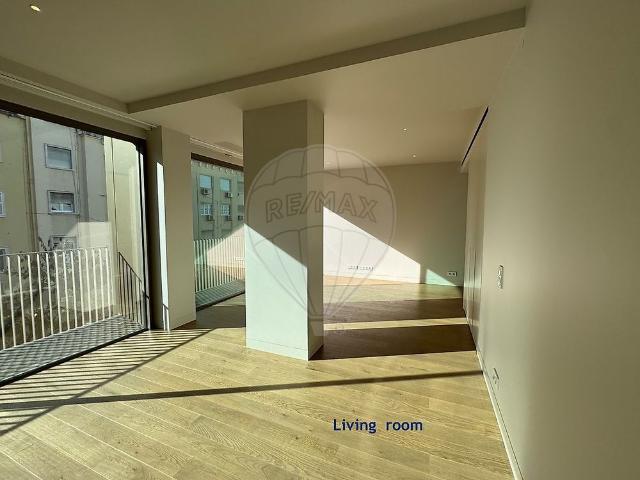 Apartamento T3 em Lisboa
