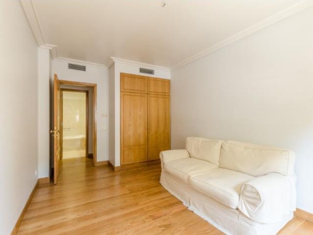 Apartamento T3 em Lisboa