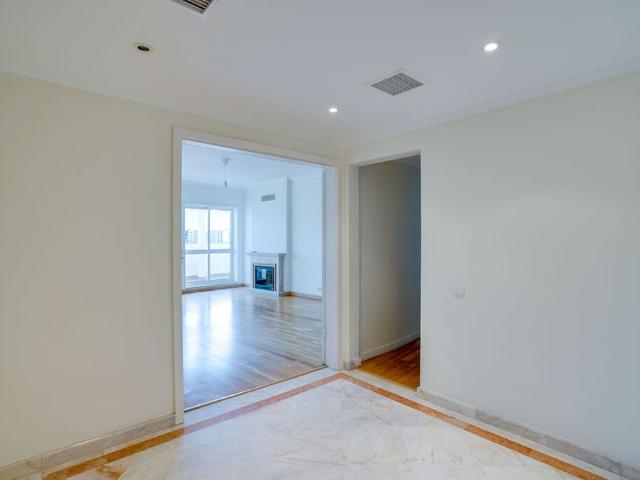 Apartamento T3 em Lisboa