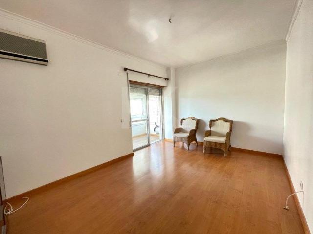 Apartamento T3 em Lisboa
