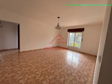 Apartamento T3 em Lisboa