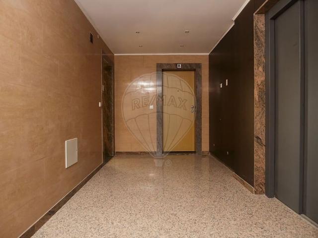 Apartamento T3 em Lisboa