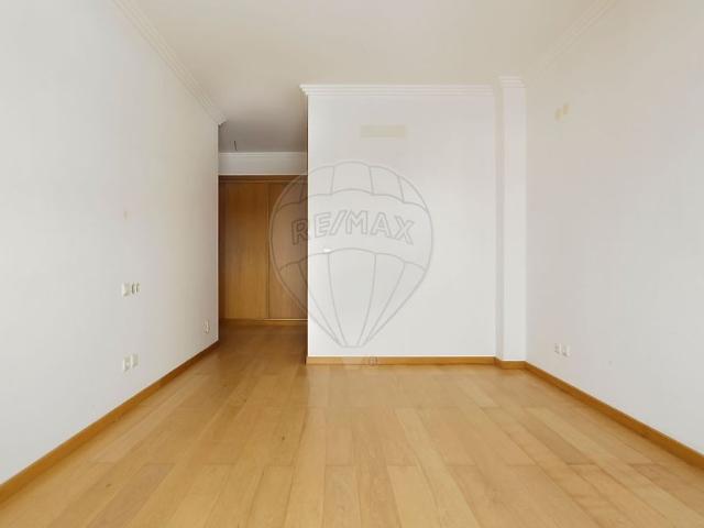Apartamento T3 em Lisboa