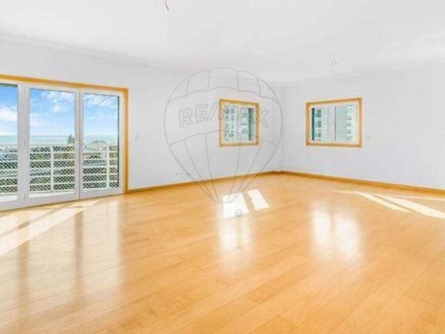 Apartamento T3 em Lisboa