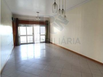 Apartamento T3 em Lisboa