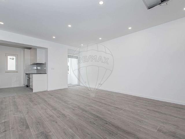 Apartamento T3 em Lisboa