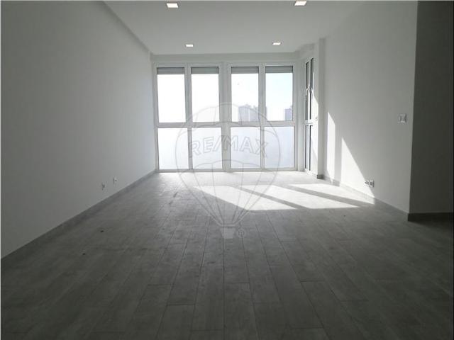 Apartamento T3 em Lisboa