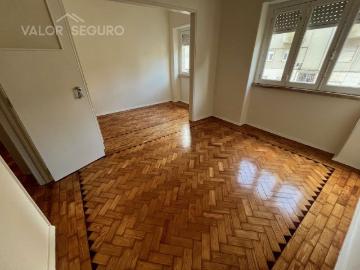 Apartamento T3 em Lisboa