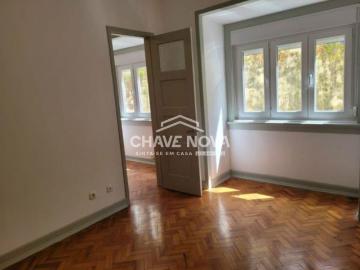 Apartamento T3 em Lisboa