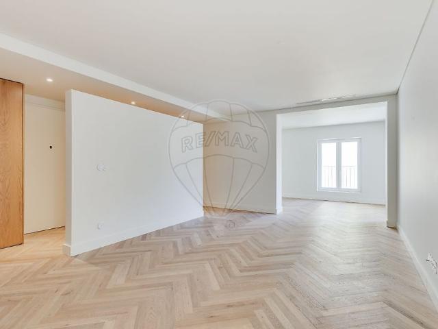 Apartamento T3 em Lisboa