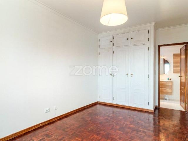 Apartamento T3 em Lisboa