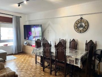 Apartamento T3 em Lisboa