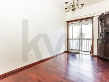 Apartamento T3 em Lisboa