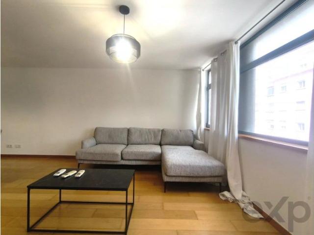Apartamento T3 em Lisboa