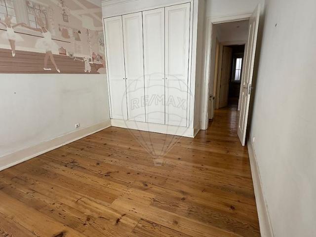 Apartamento T3 em Lisboa