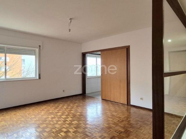 Apartamento T3 em Lisboa