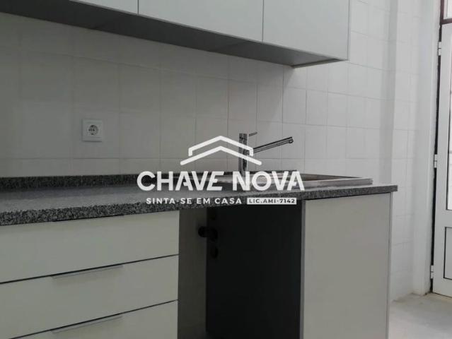 Apartamento T3 em Lisboa
