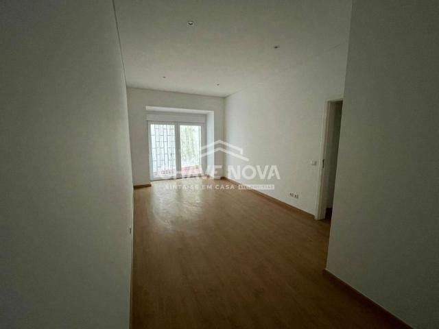 Apartamento T3 em Lisboa