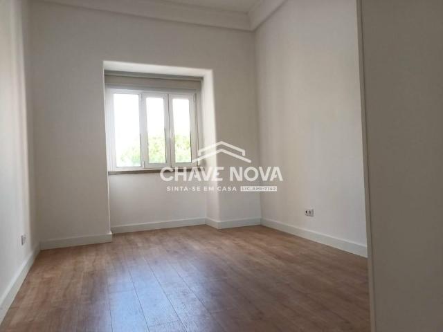 Apartamento T3 em Lisboa