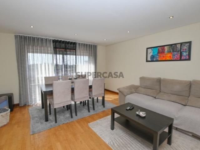Apartamento T3 em local privilegiado da cidade de Ovar