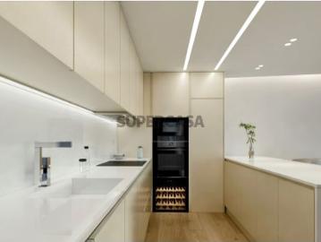 Apartamento T3, com piscina, em condomínio fechado