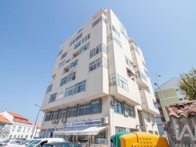 Apartamento T3 em Lourinhã e Atalaia