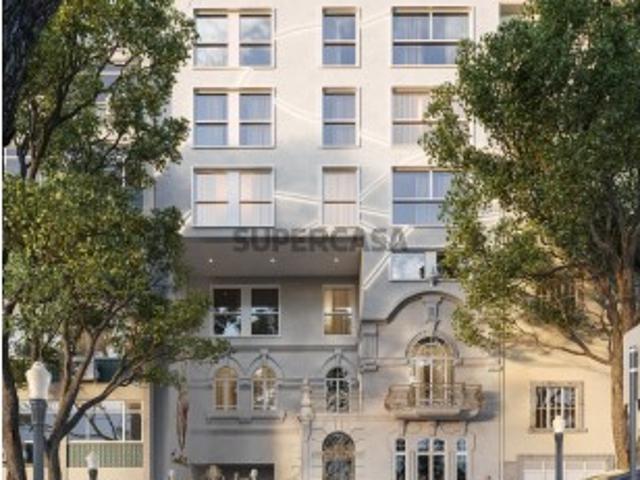 Apartamento T3 em Luxuoso Condomínio