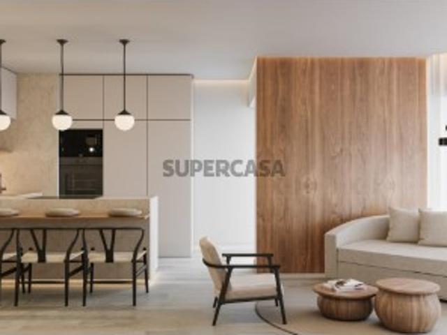 Apartamento T3 em Luxuoso Condomínio, junto à Avenida da Liberdade, Lisboa