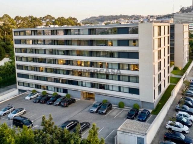 Apartamento T3 em Mafamude